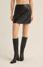 Load image into Gallery viewer, Faux Leather mini skirt - Black
