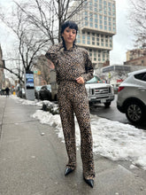 Load image into Gallery viewer, Leopard soft pullover - Leopard
